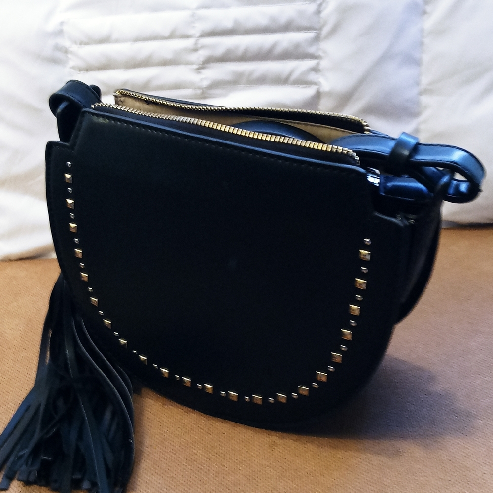 Women's Cross body bag.